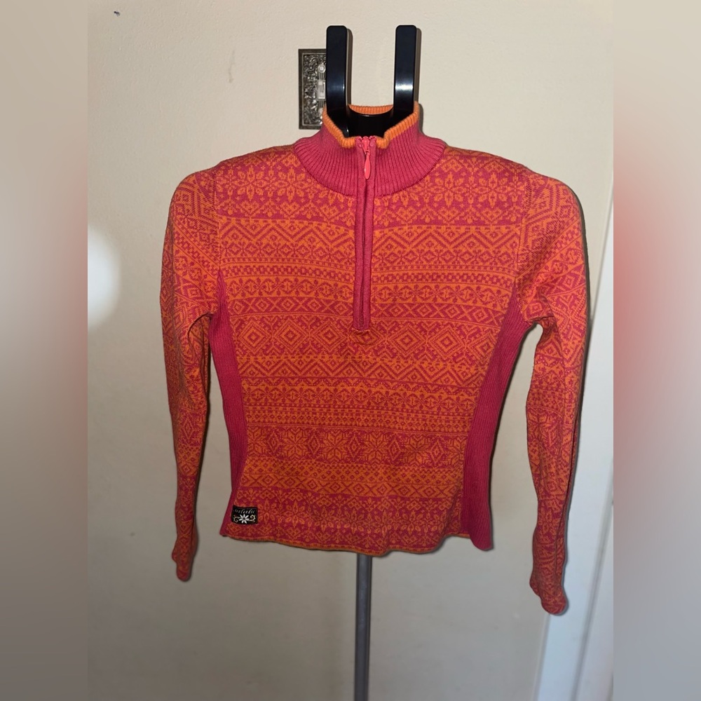 Icelandic women’s 1/4 zip sweater size small